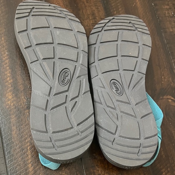 Chaco Bodhi Toe
Loop Sandal. NWOT - Picture 4 of 7